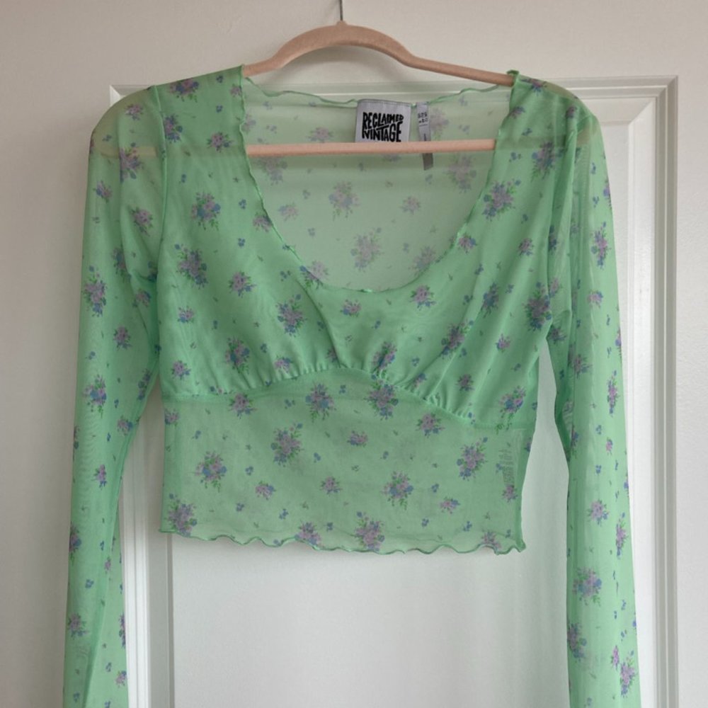Bust Detail Long Sleeve Floral Top | Size 8 - Picture 2 of 2
